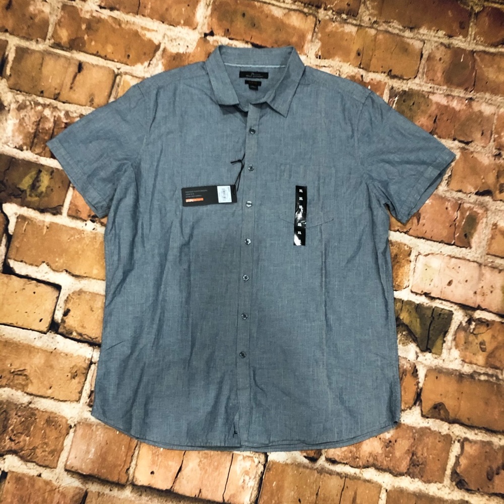 NWT Men’s Marc Anthony Button Down Size XLarge